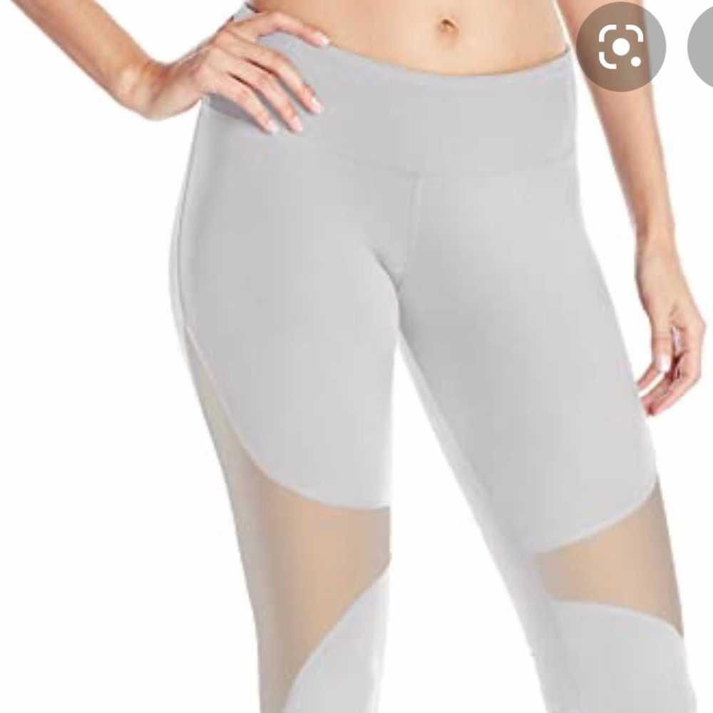 ALO COAST LEGGINGS - Picture 2 of 3